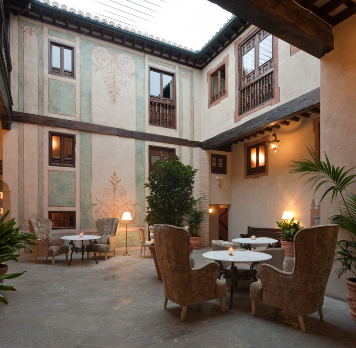 Hotel Casa 1800 Granada Persevera Producciones