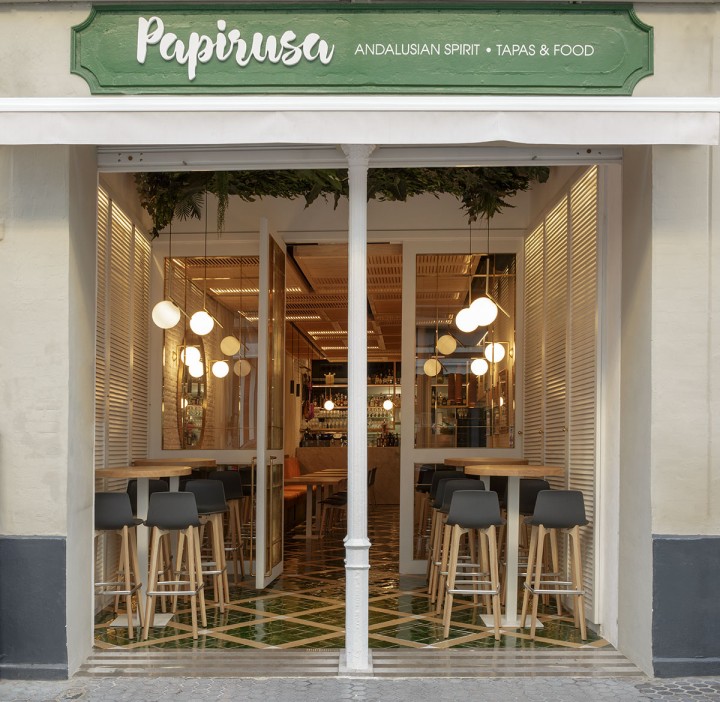 Papirusa Persevera Producciones Sevilla Restaurante